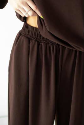 Костюм жіночий